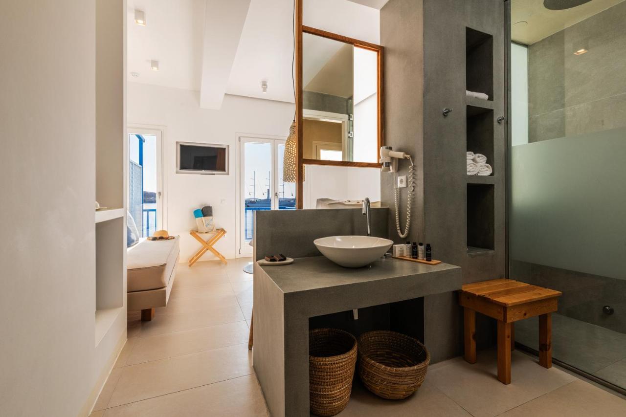 Bluetopia Suites Mykonos Town Экстерьер фото
