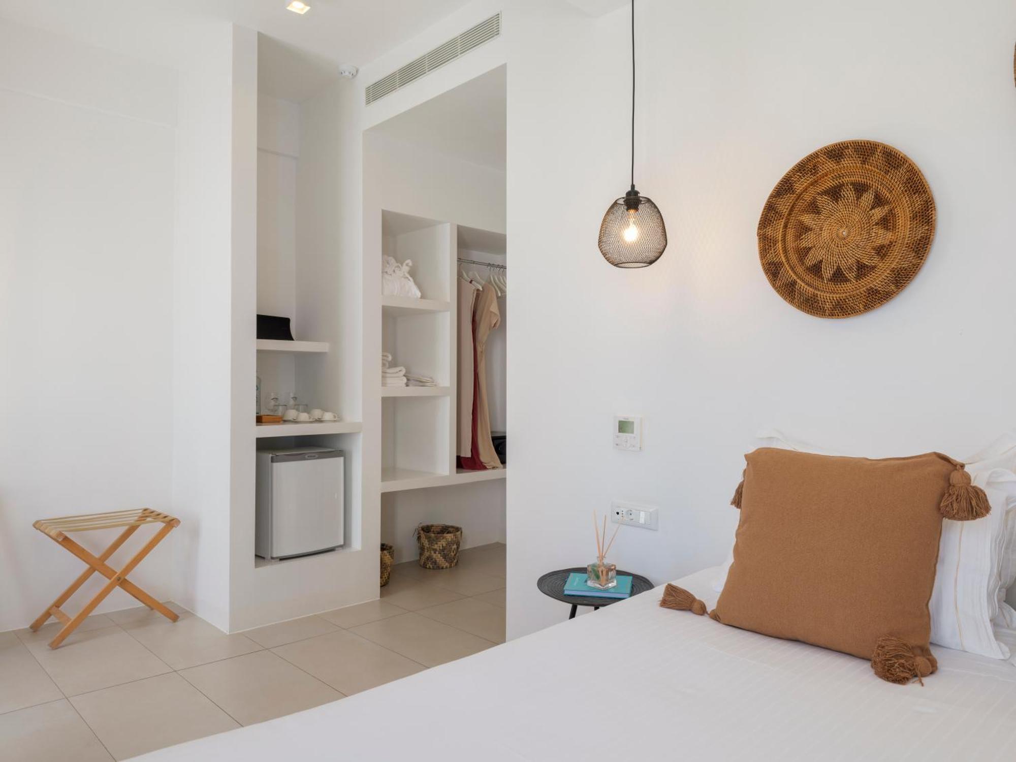 Bluetopia Suites Mykonos Town Экстерьер фото