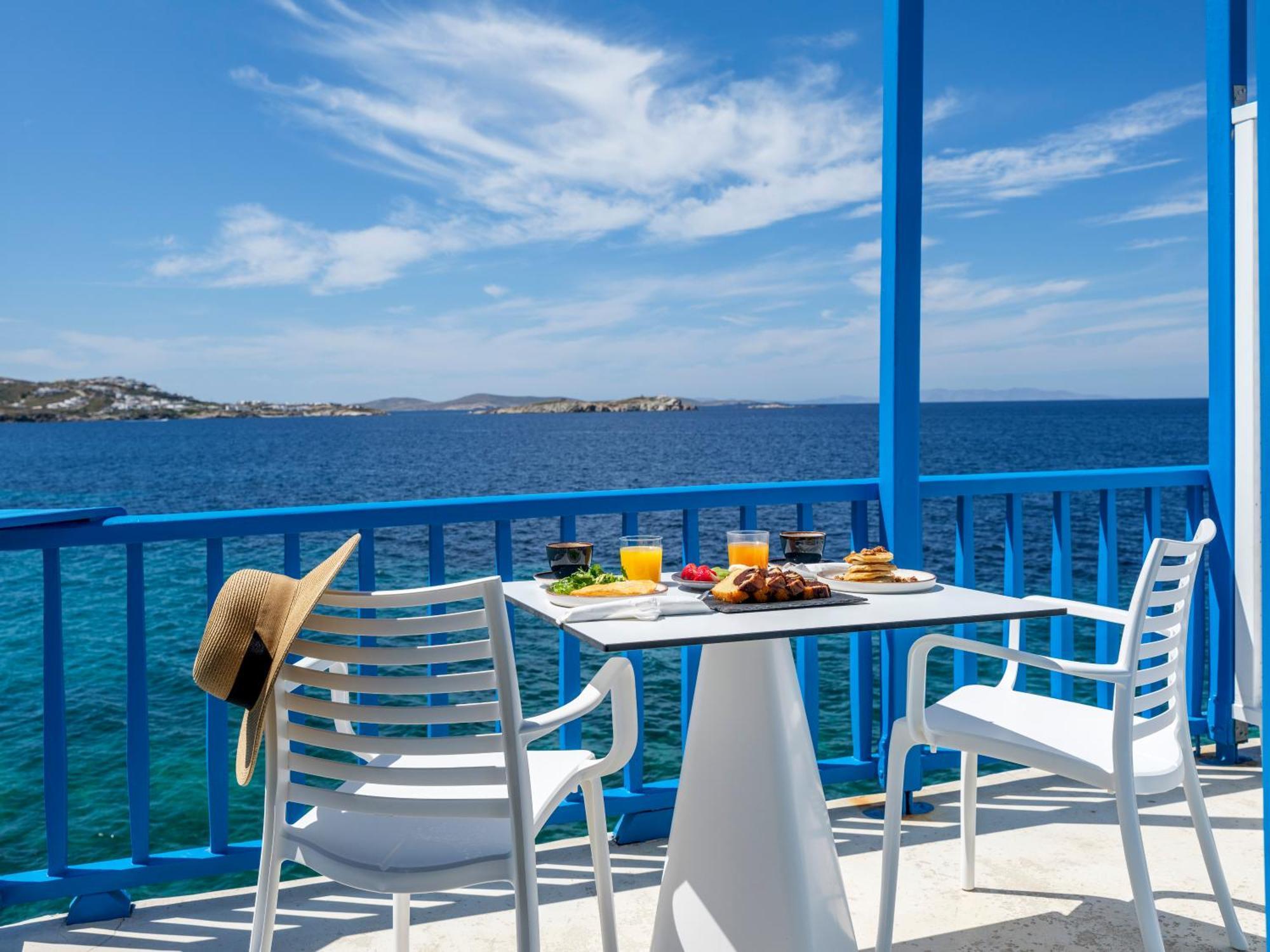 Bluetopia Suites Mykonos Town Экстерьер фото