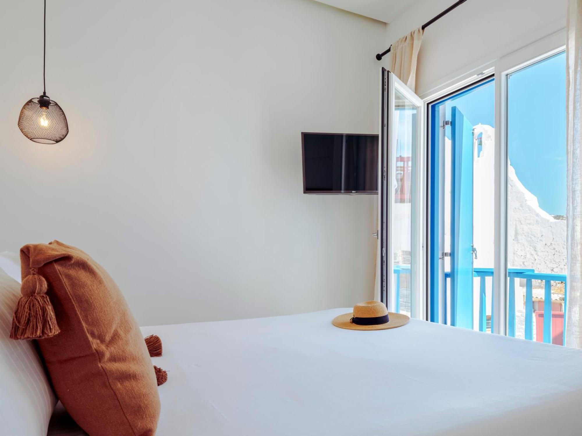 Bluetopia Suites Mykonos Town Экстерьер фото