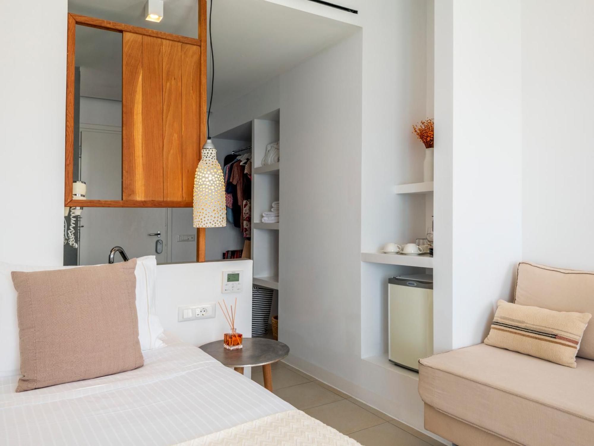 Bluetopia Suites Mykonos Town Экстерьер фото