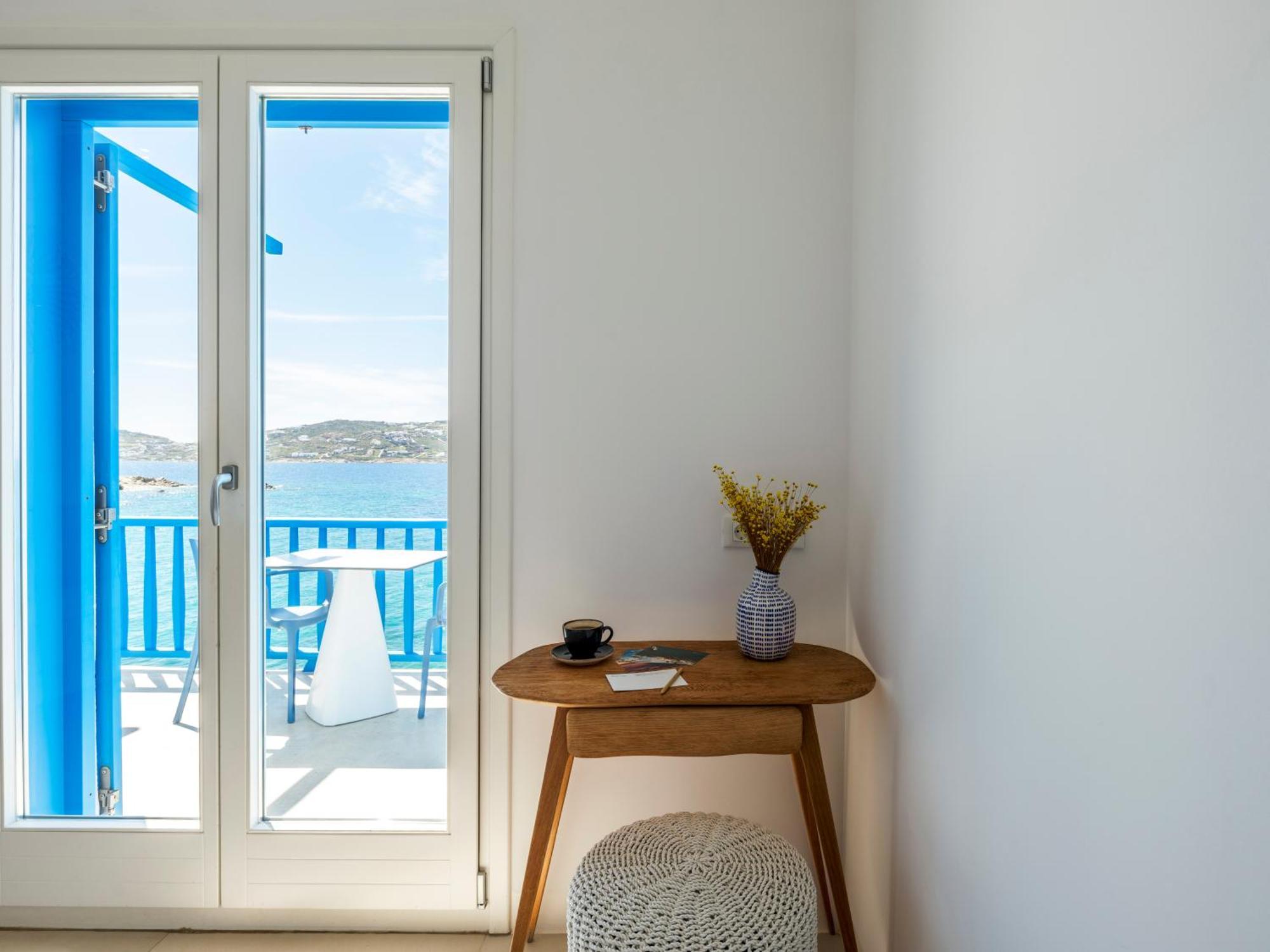 Bluetopia Suites Mykonos Town Экстерьер фото